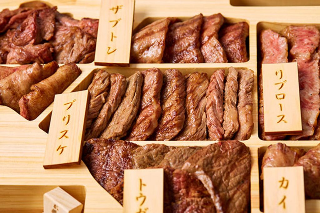 Ce bento en forme de boeuf propose les meilleures viandes du monde
