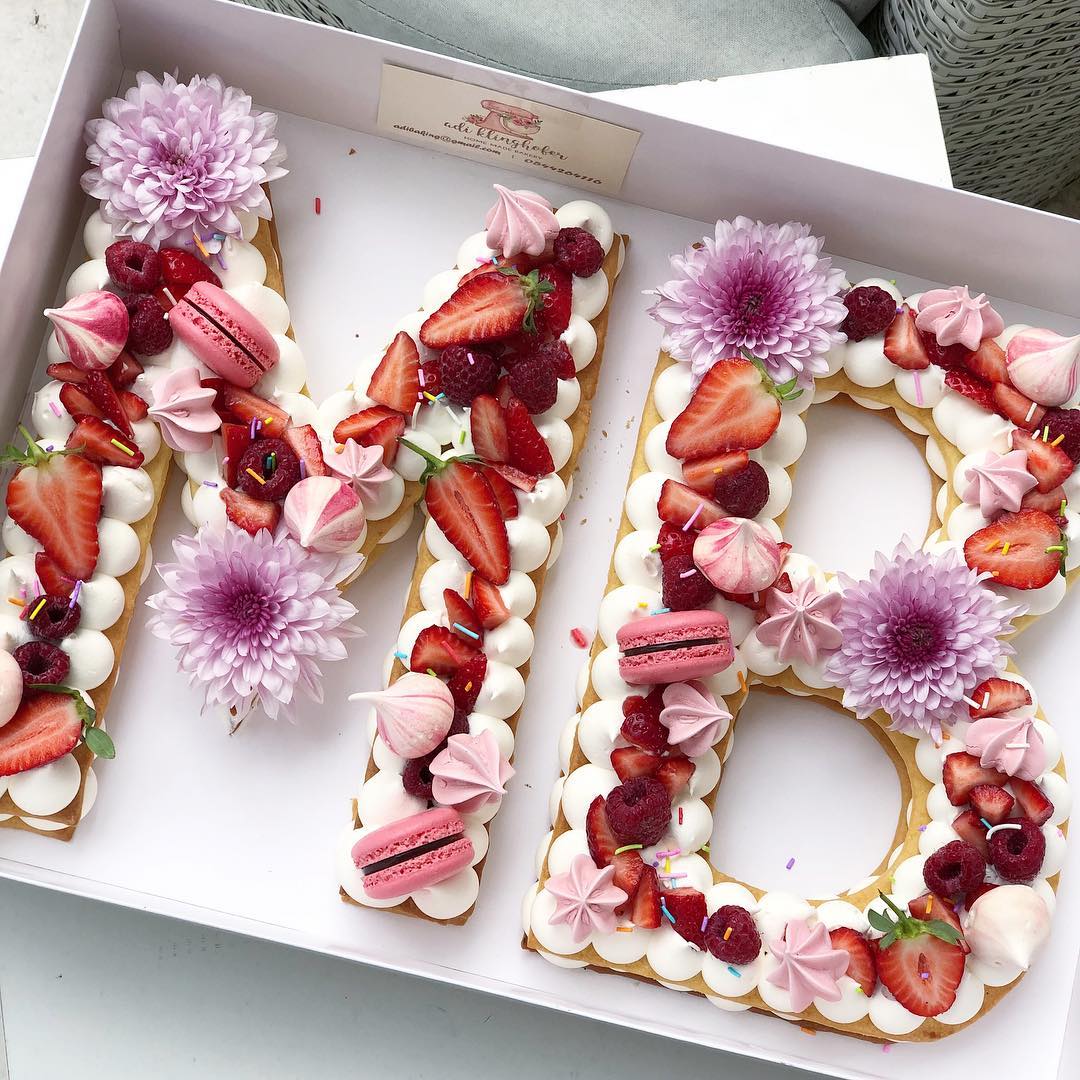 Adi Klinghofer est la reine des gâteaux d'anniversaire sur Instagram