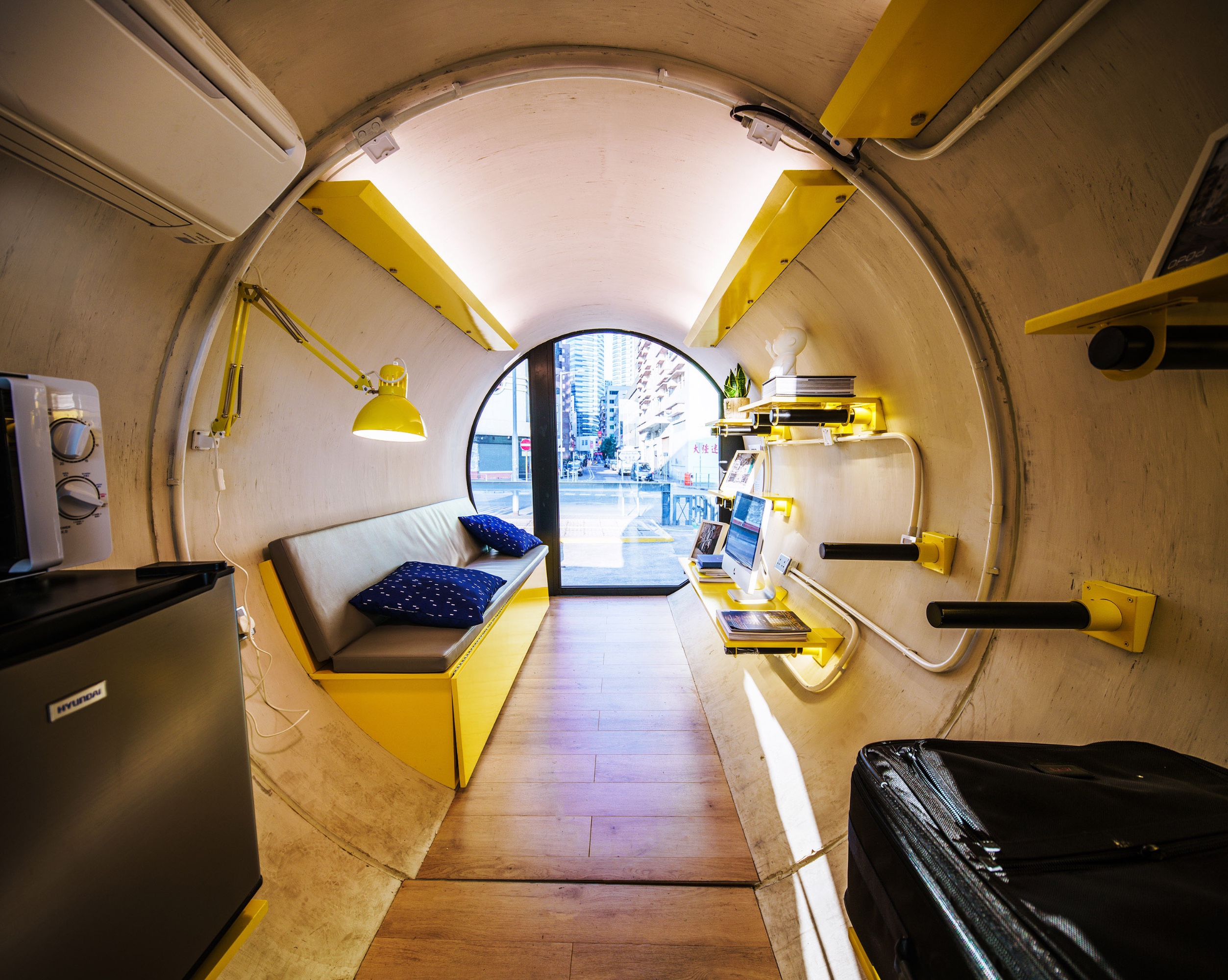 Cet architecte transforme des tuyaux en béton en mini-appartements contre la crise du logement