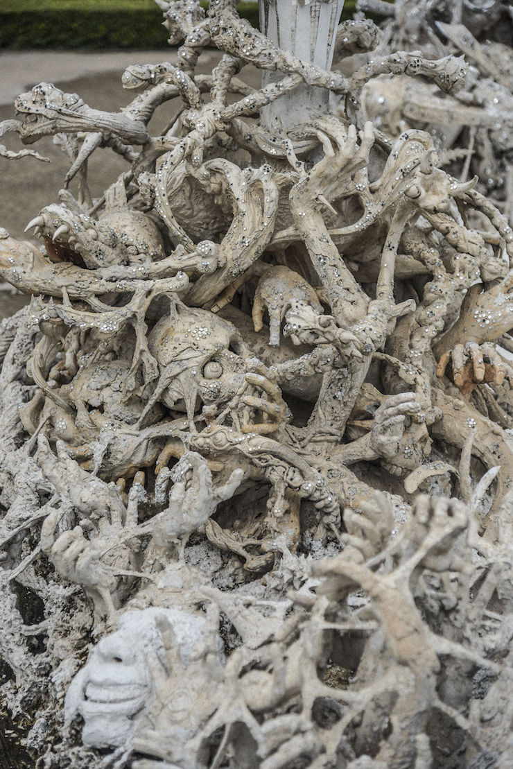 In Thailand, this unique temple in the world is the perfect mix between Heaven and Hell