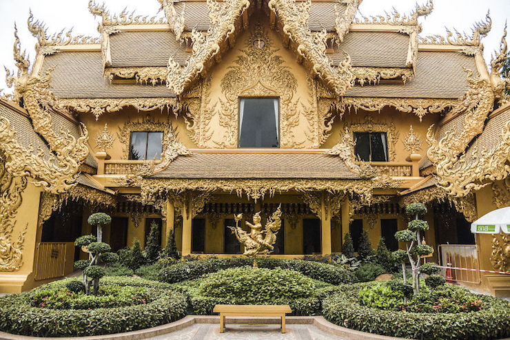 In Thailand, this unique temple in the world is the perfect mix between Heaven and Hell