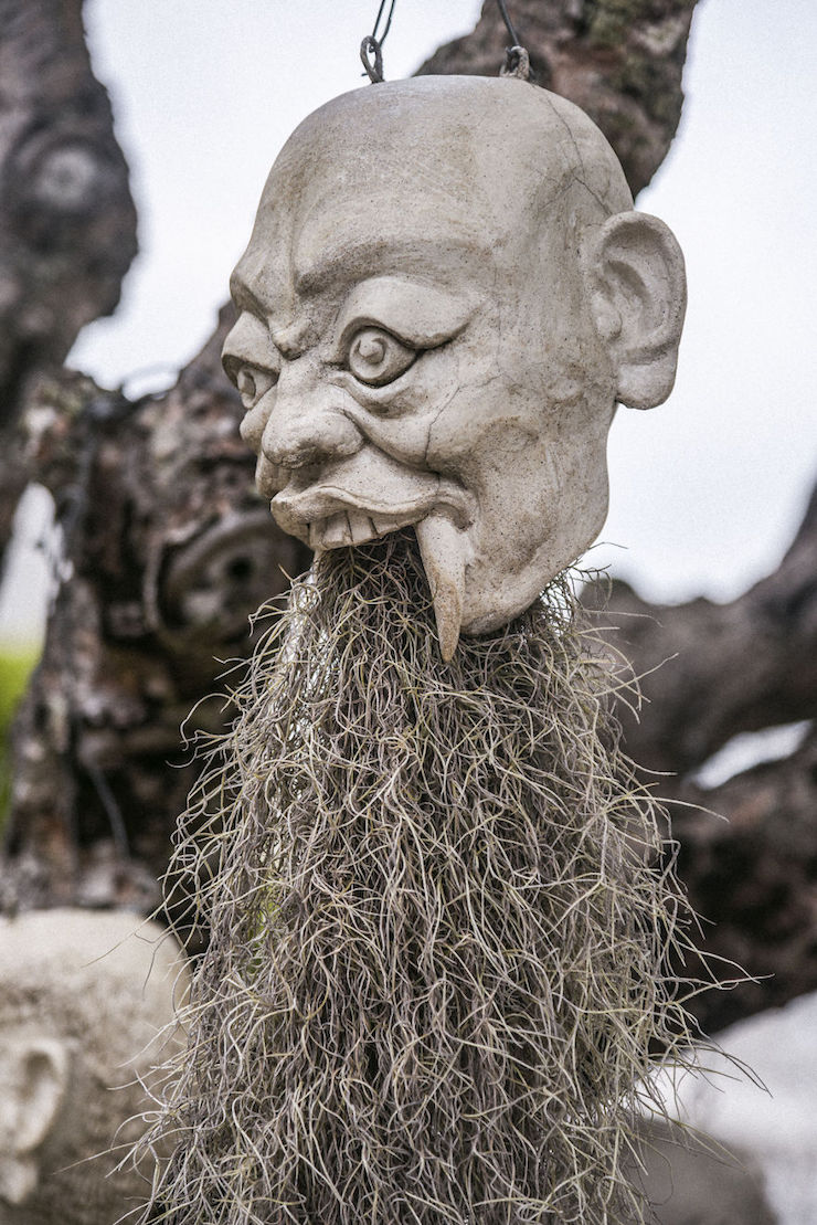 In Thailand, this unique temple in the world is the perfect mix between Heaven and Hell