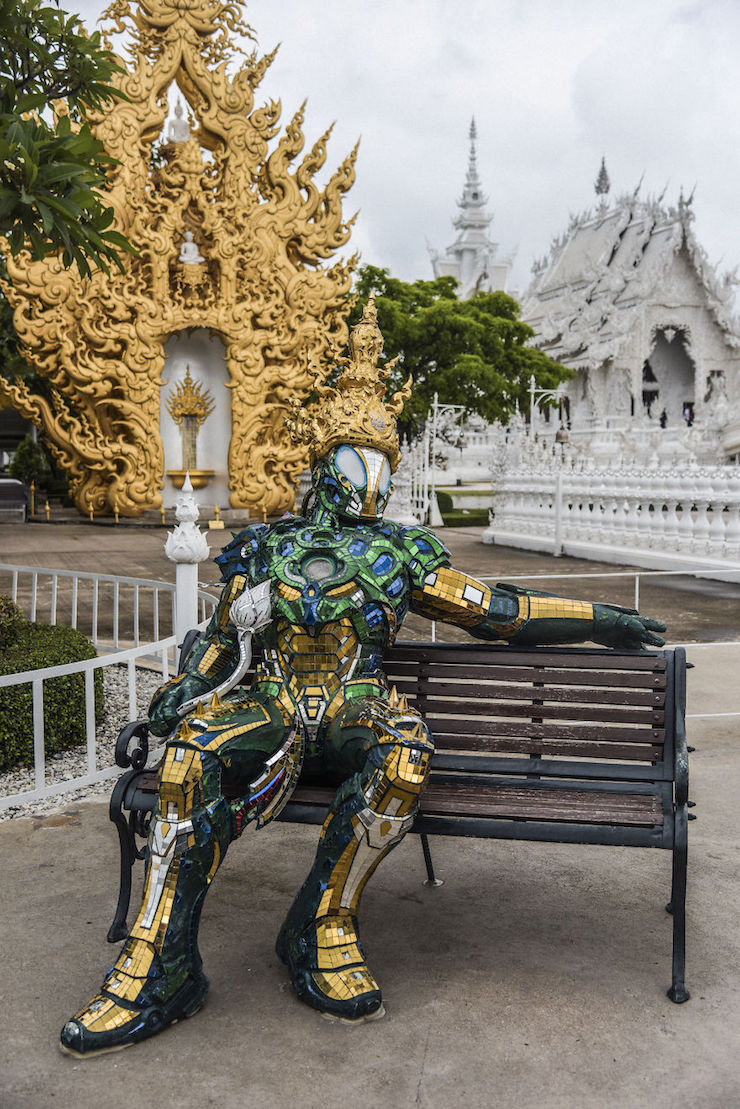 In Thailand, this unique temple in the world is the perfect mix between Heaven and Hell