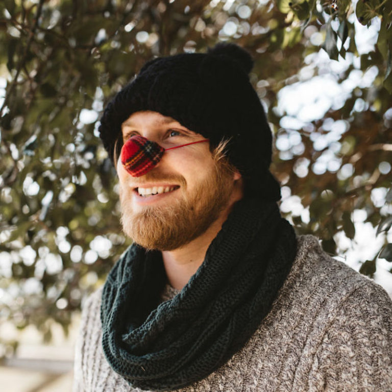 Cette société a conçu des "protègenez" pour lutter contre le froid cet — free download