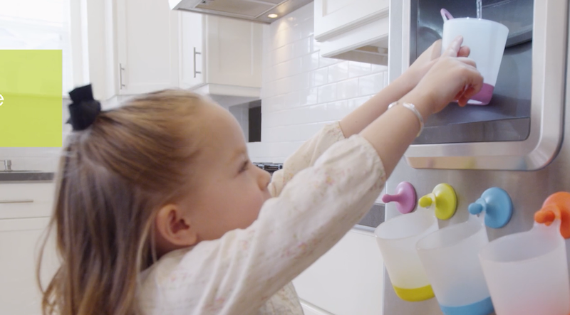 Satisfaisantes, motivantes ou obsessionnelles: pourquoi regarde-t-on des  vidéos de rangement de frigo sur TikTok?