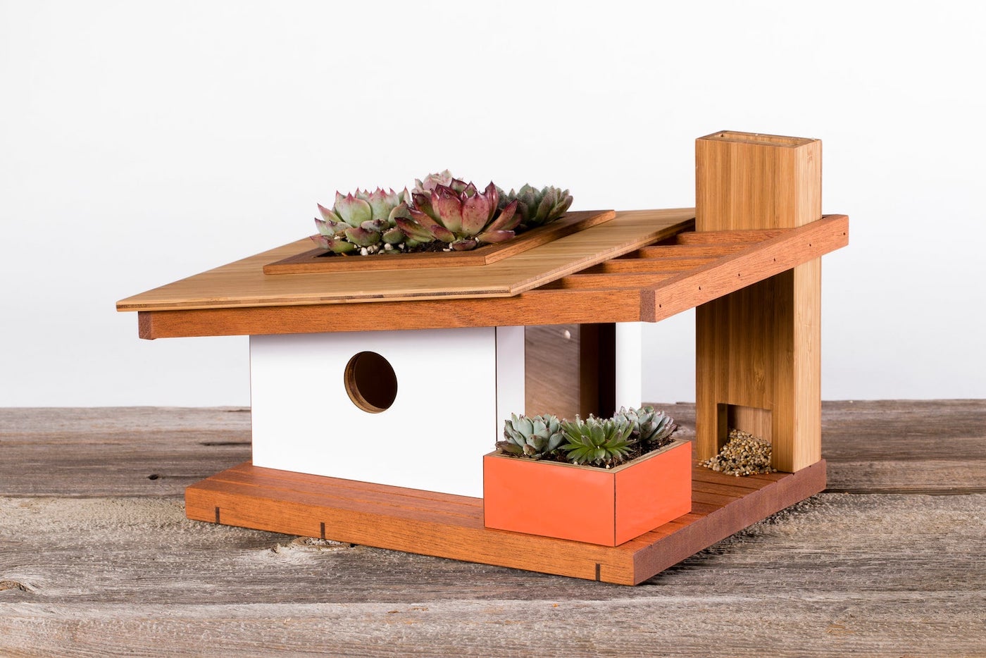10 cabanes à oiseaux design inspirées par l'architecture moderne ...