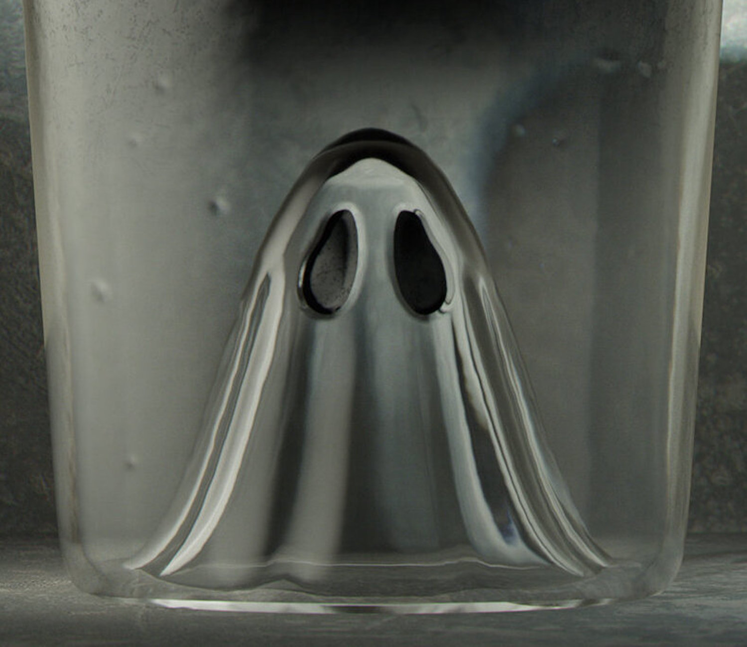 Cette bouteille de rhum intègre un petit fantôme dans son design
