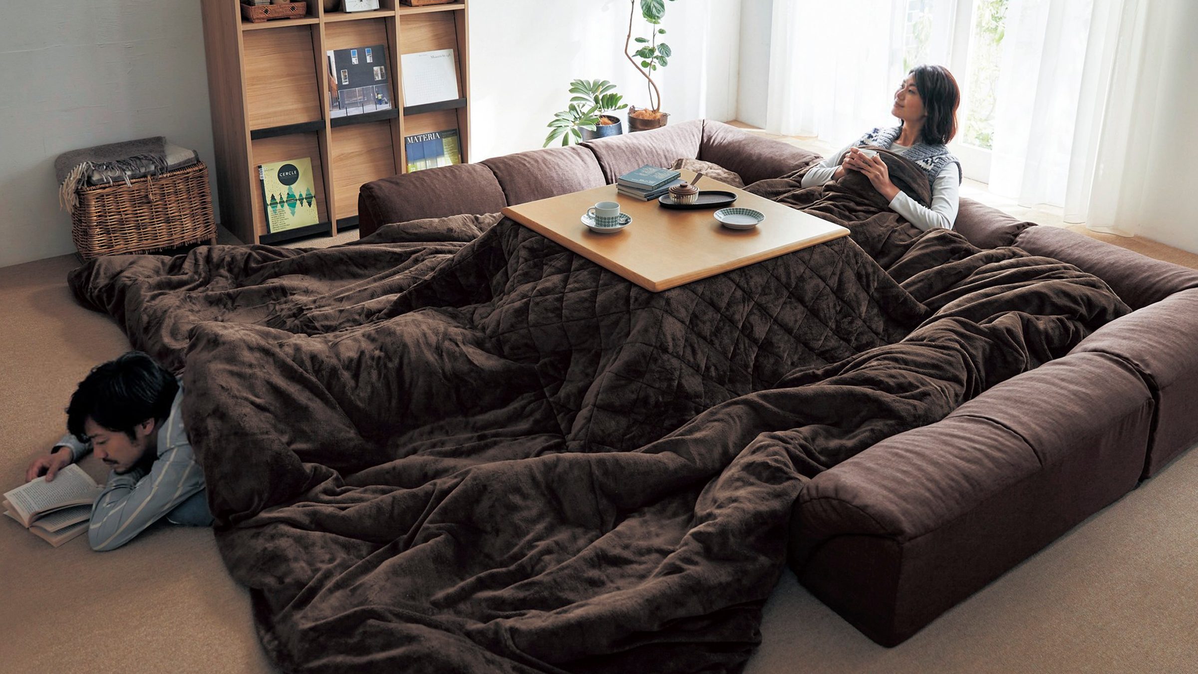 Un kotatsu géant pour réchauffer toute la famille cet hiver