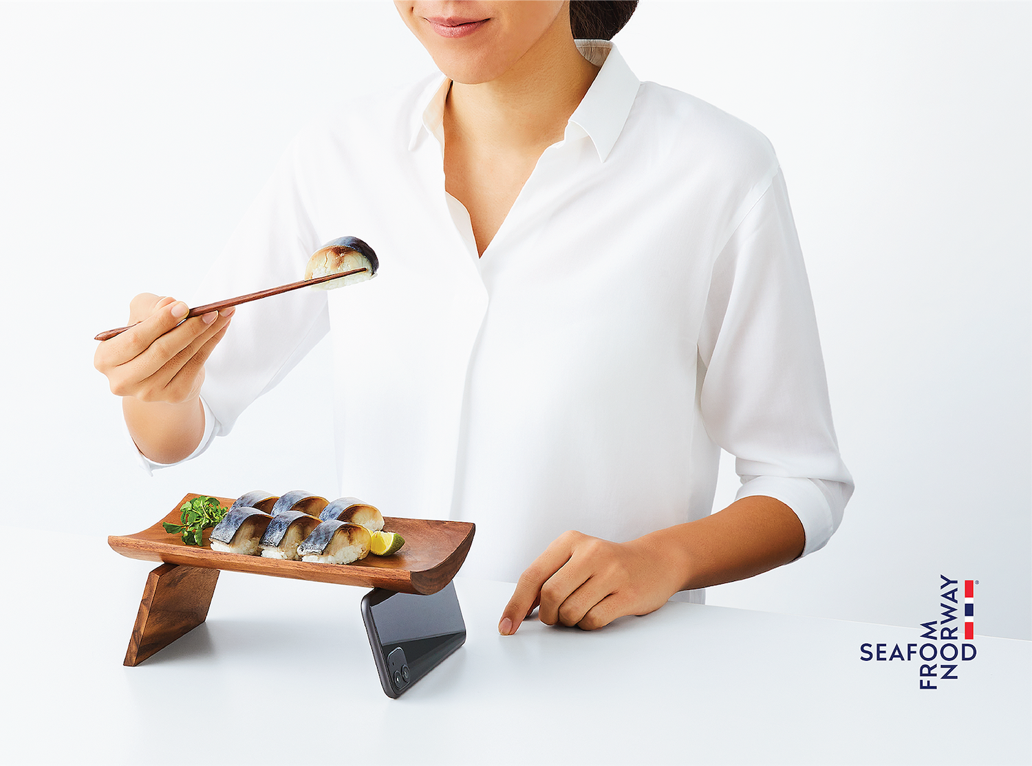 Ce plateau de sushis nécessite votre smartphone pour manger déconnecté