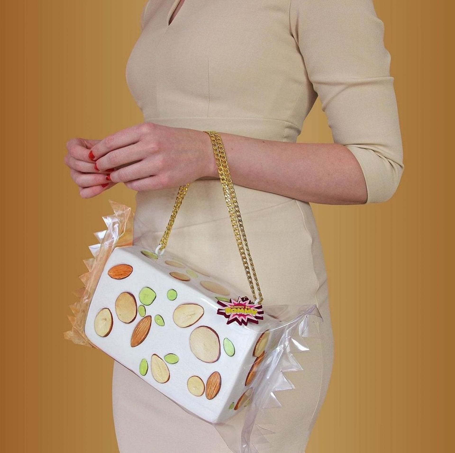 These incredibly realistic food purses : r/INEEEEDIT