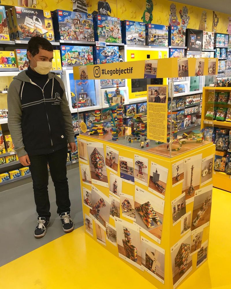 Non-voyant et passionné de LEGO, Sacha de Legobjectif dévoile des créations étonnantes