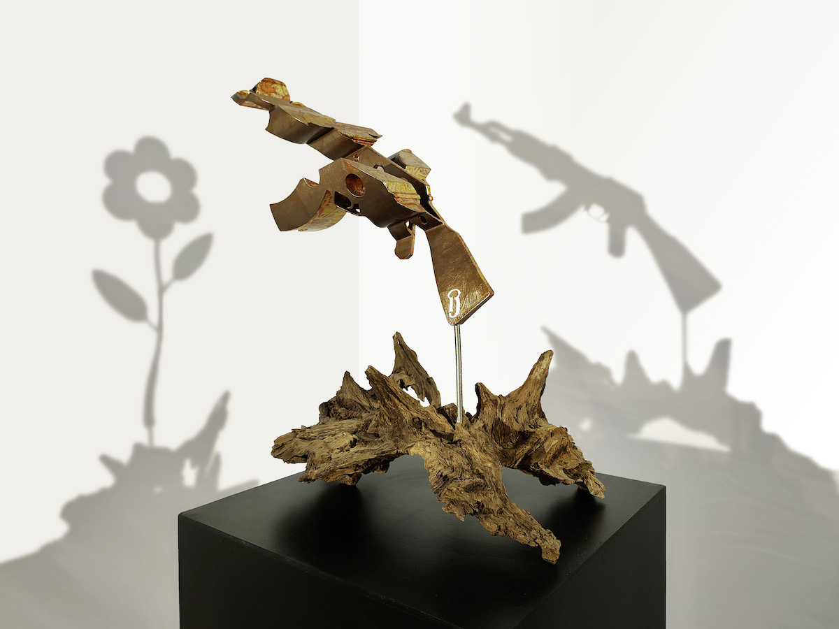 Les sculptures en anamorphose de Bruno Gouagout cachent un double message