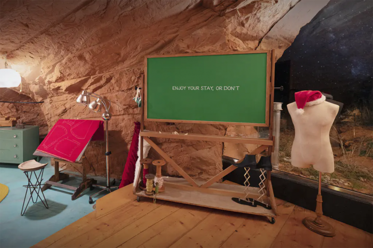 Airbnb met en location la Grotte du Grinch pour les fêtes de Noël