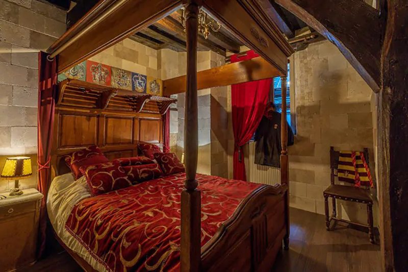 À Dijon, Un Fan D’Harry Potter Propose Un Airbnb De Rêve Pour Les Fans ...