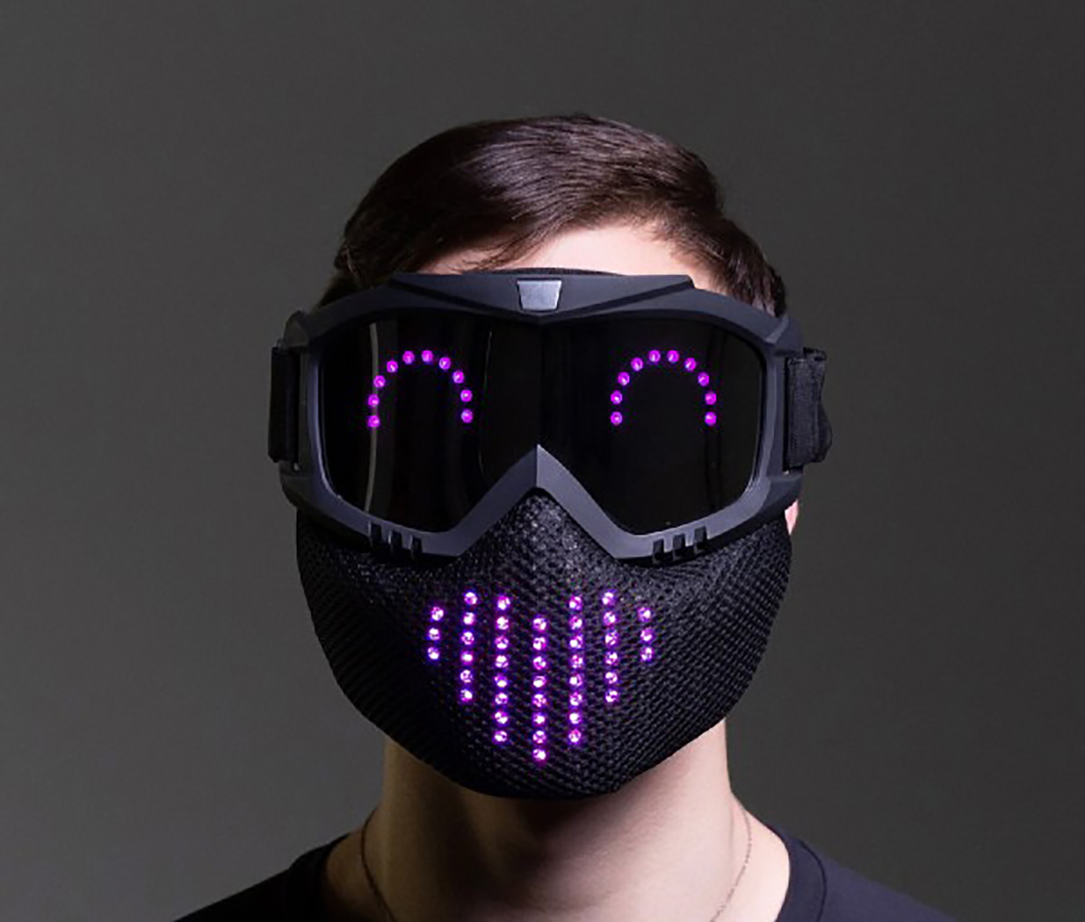 Ces masques équipés de LED traduisent vos émotions en temps réel