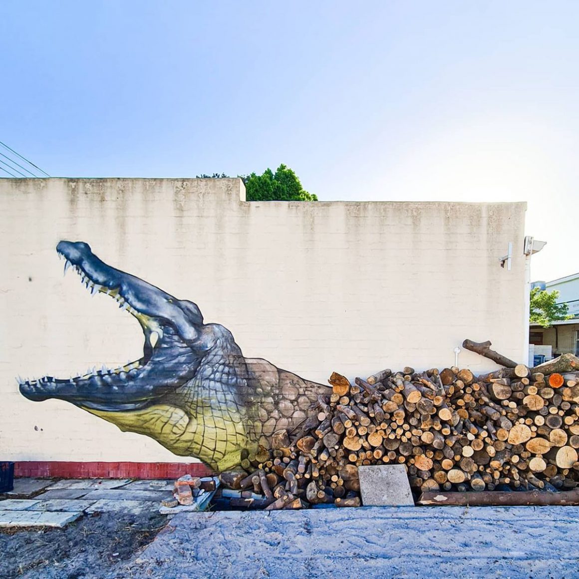 L'artiste Falko One joue avec l'environnement pour des street art très ...