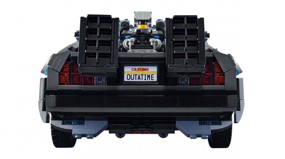 LEGO dévoile une réplique de 1872 pièces de la voiture culte de Retour