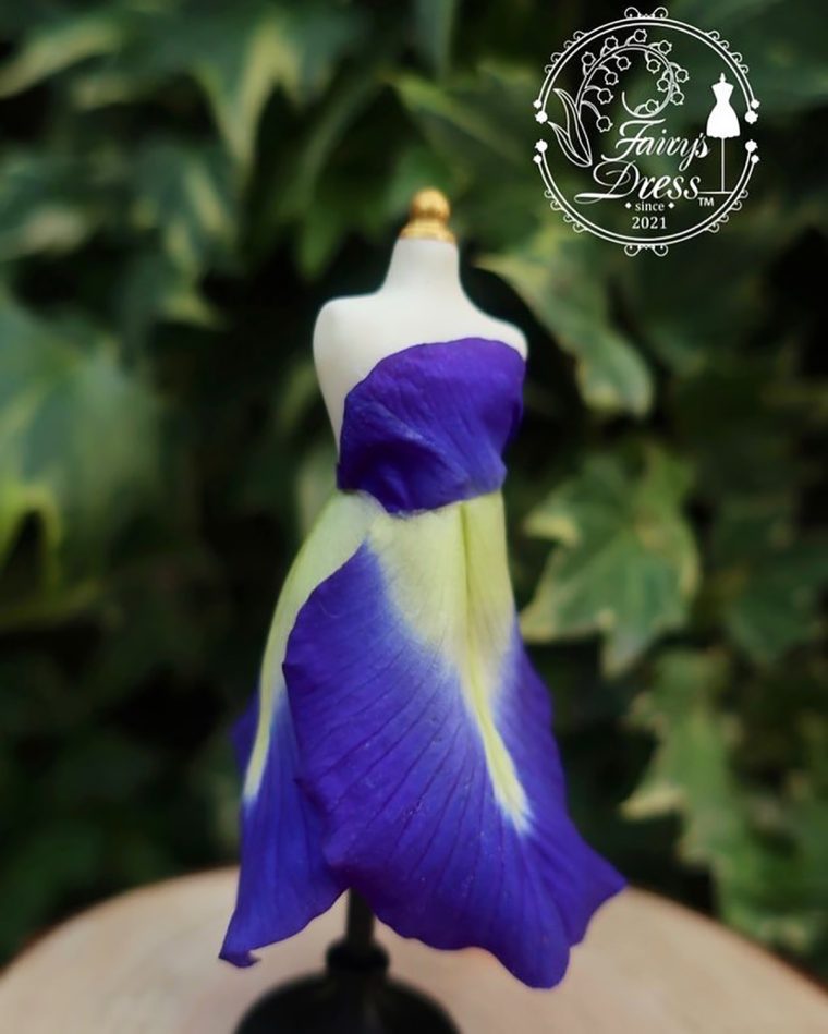 Cette créative confectionne d’adorables mini robes avec des pétales de ...