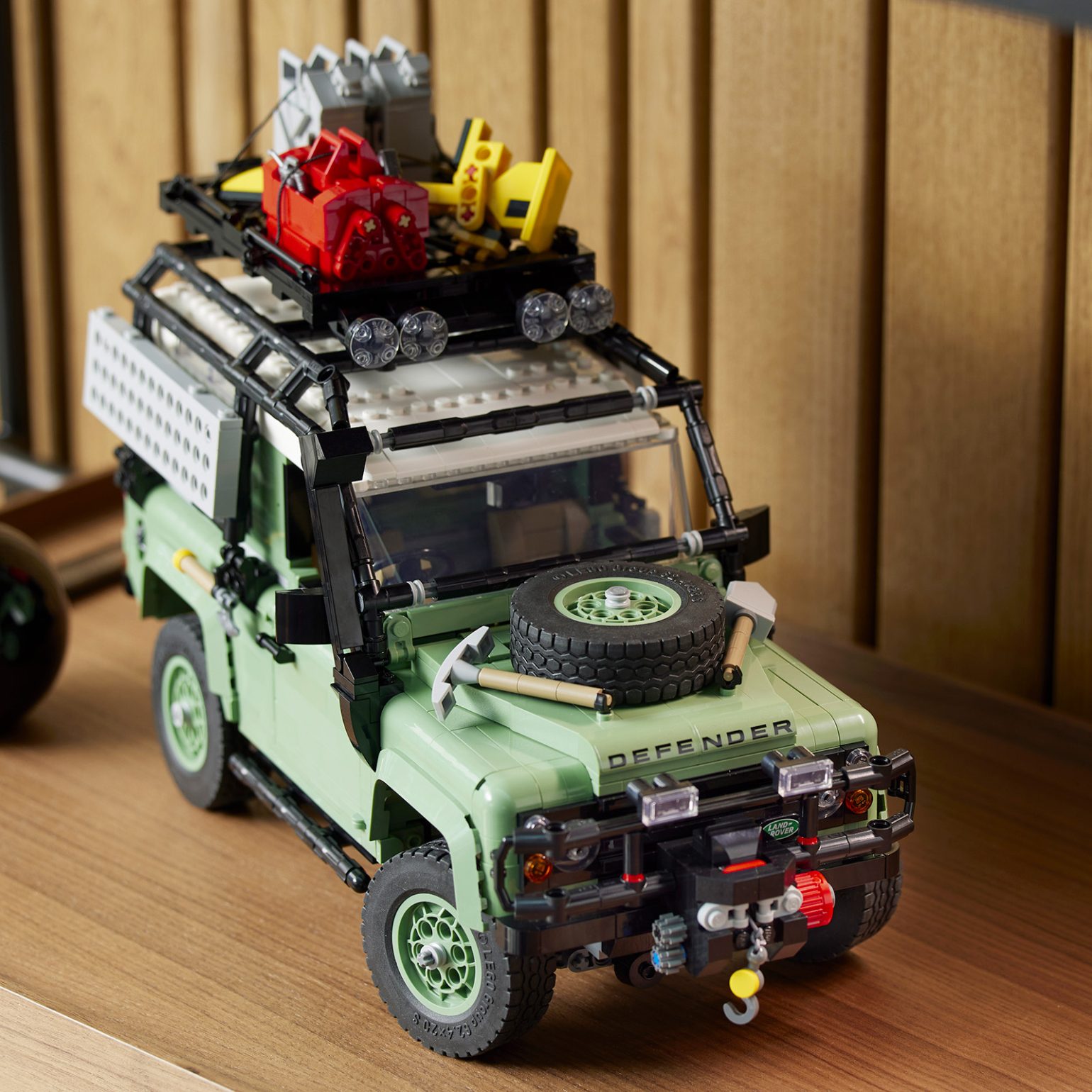 lego land rover