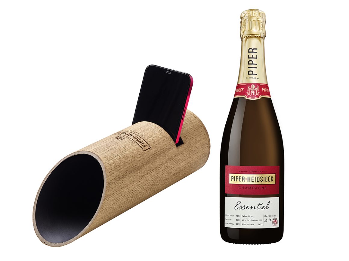 Ce packaging de champagne en bois fait office d'enceinte pour vos pique