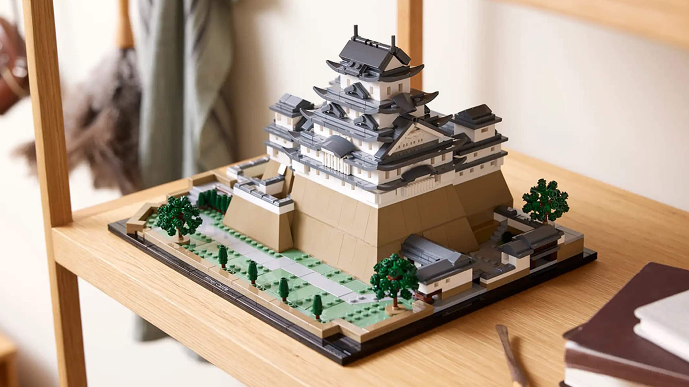 LEGO commercialise une réplique de 2125 pièces du château d'Himeji