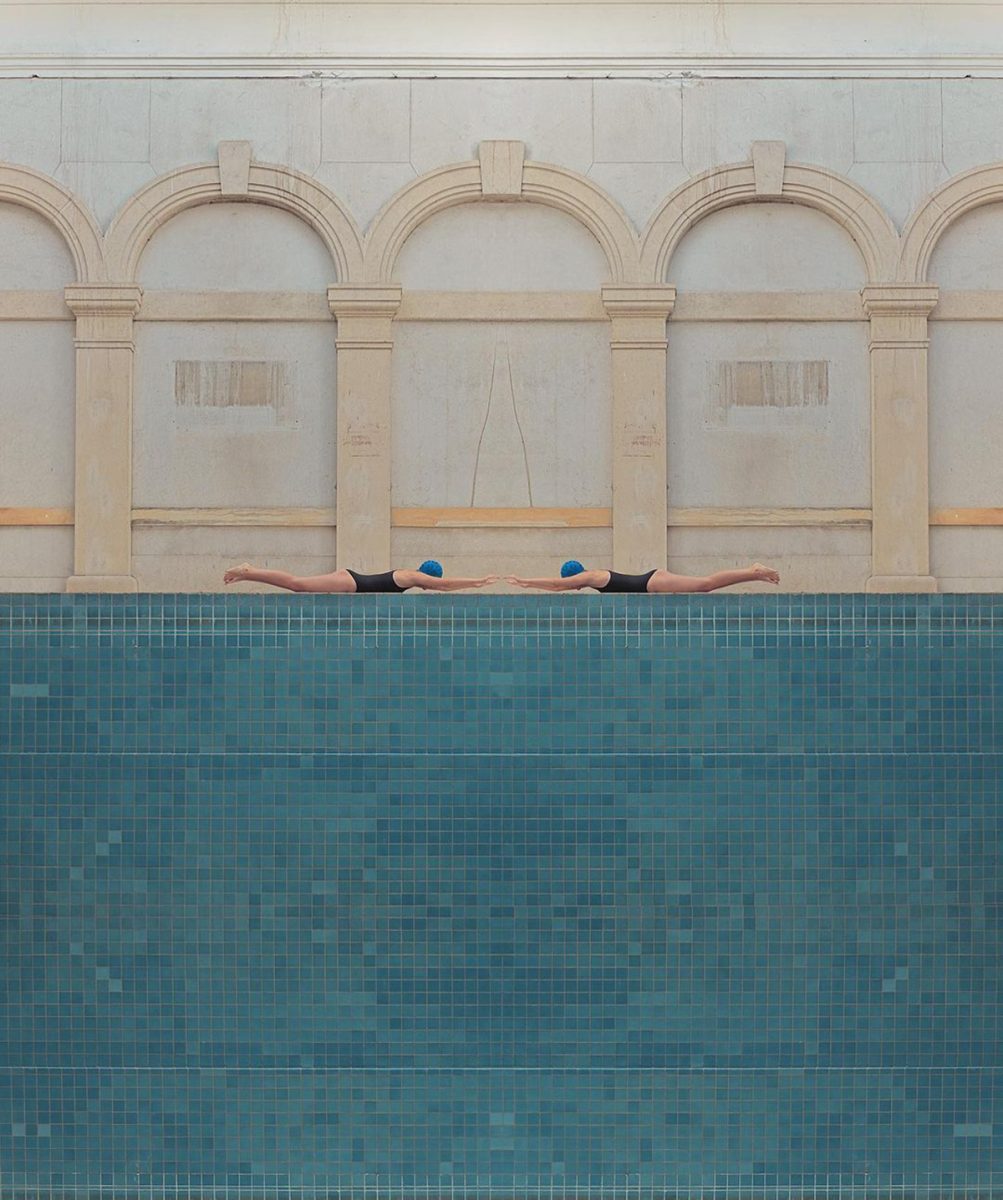 Les photos hypnotiques de Maria Svarbova au cœur des piscines ...