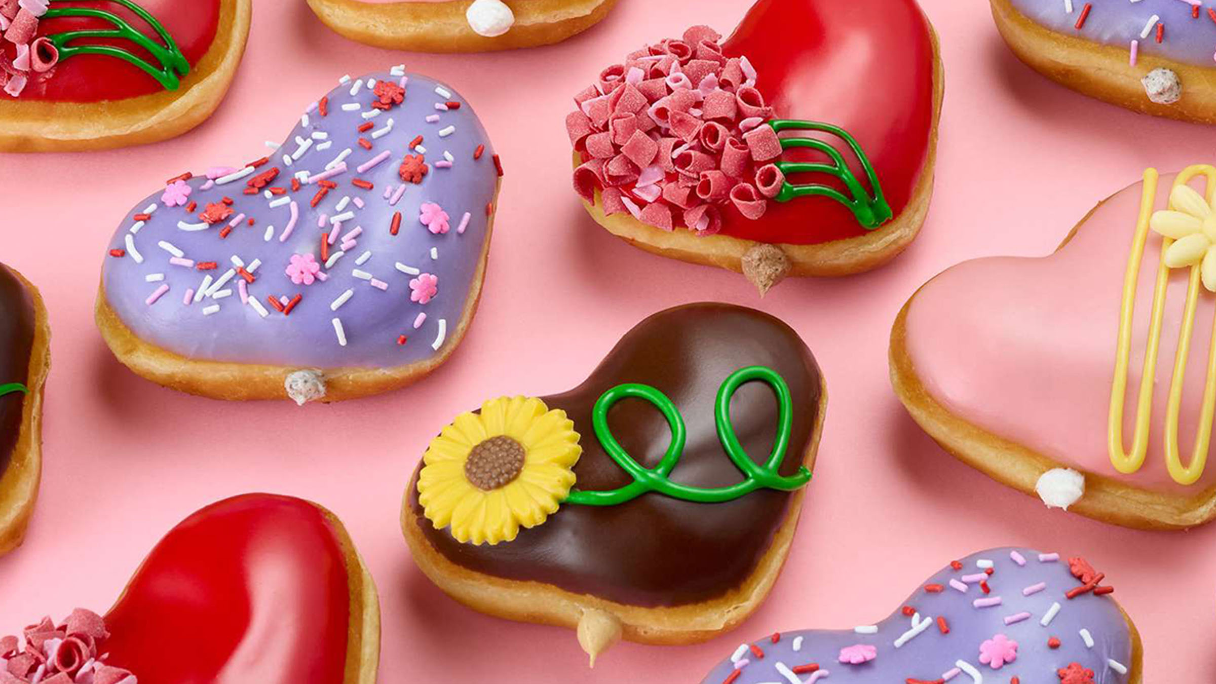 Krispy Kreme dévoile des donuts en forme de cœur pour la Saint Valentin