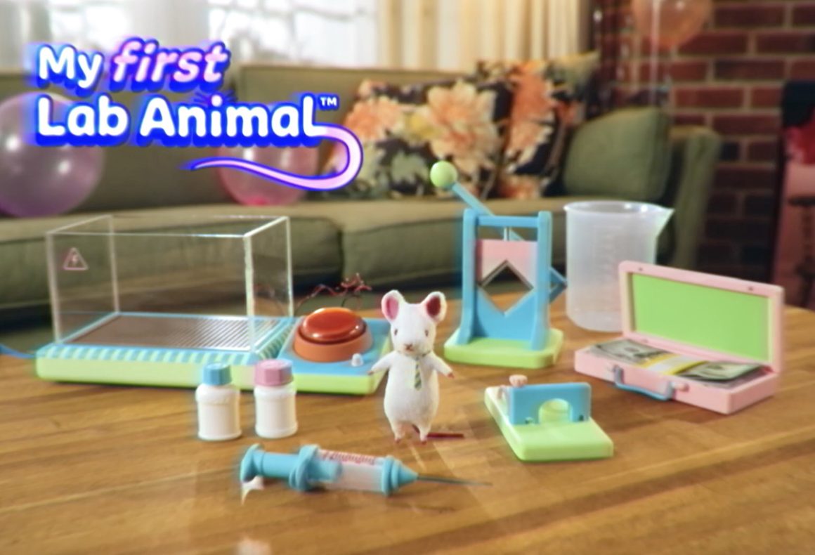 “Mon premier animal de laboratoire” : la campagne choc de PETA qui ...